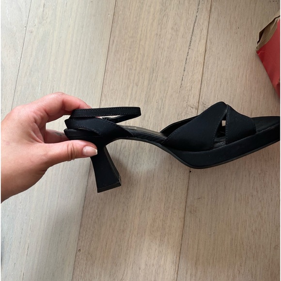 SOLD Mudd black mini heel MYA vintage Y2K square toe kitten heels chunky - Picture 2 of 4